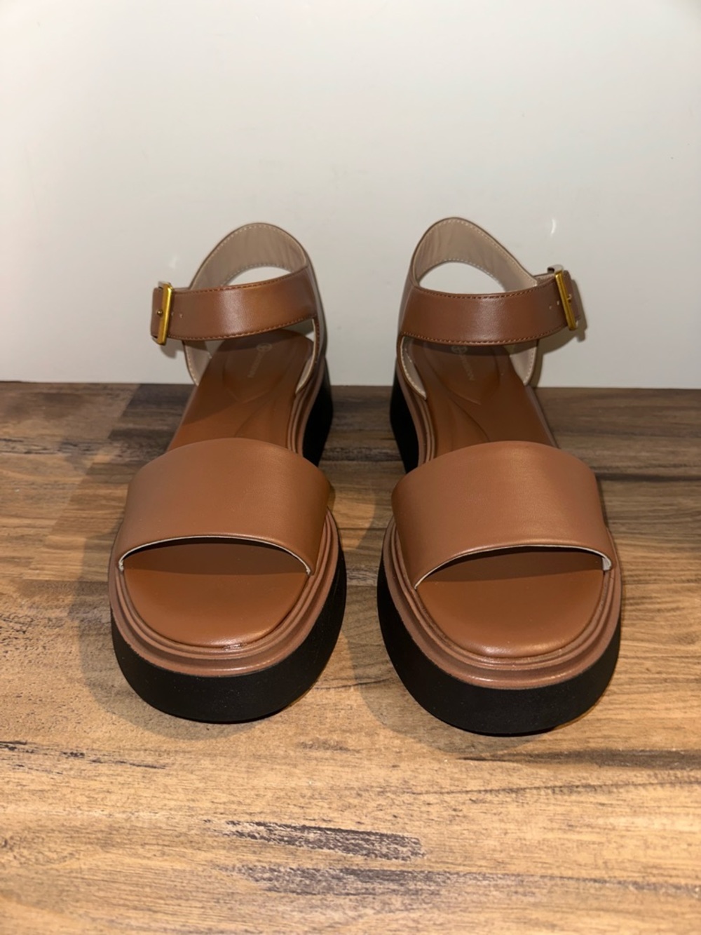 Giani Bernini Brown Leather Platform Ankle-Strap Sandals with Black Sole - Picture 6 of 8